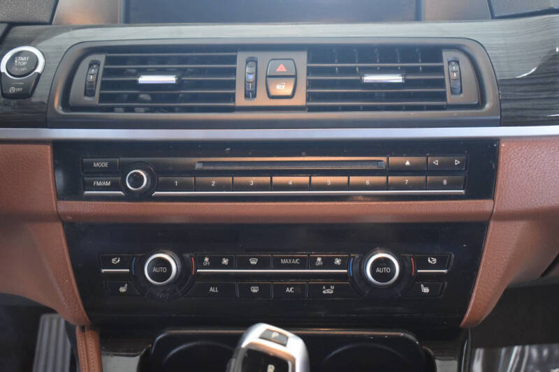 2013 BMW 5 Series 528i