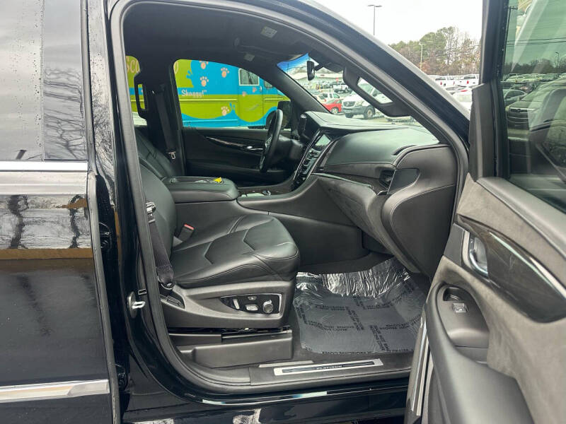 2016 Cadillac Escalade Platinum