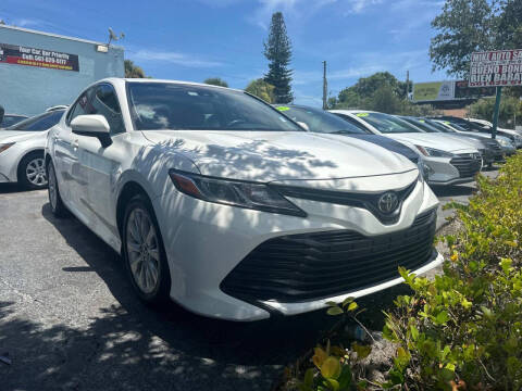 2018 Toyota Camry for sale at Mike Auto Sales in West Palm Beach FL