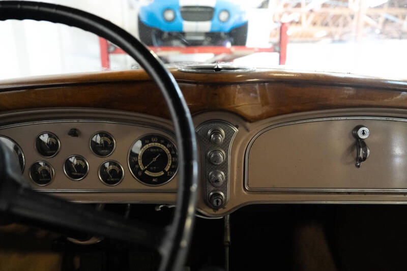 1932 Cadillac Series 370B