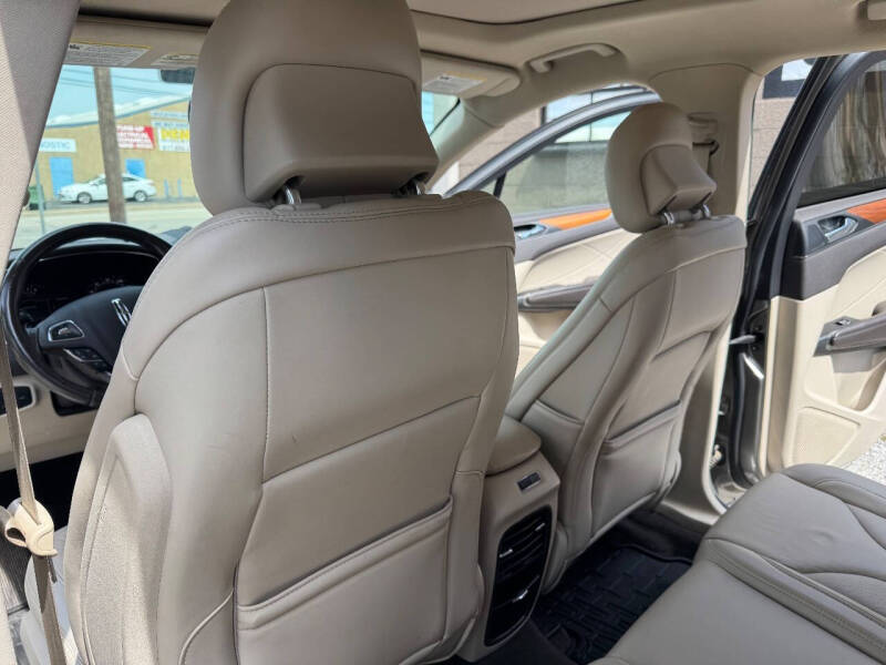 2017 Lincoln MKC Select
