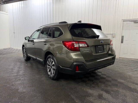 2019 Subaru Outback 2.5i Touring