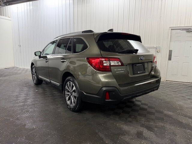 2019 Subaru Outback 2.5i Touring