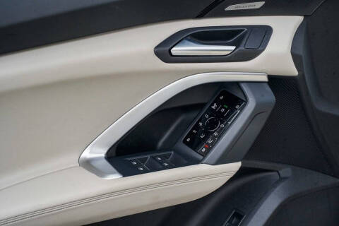 2025 Audi Q5 quattro Prestige TFSI