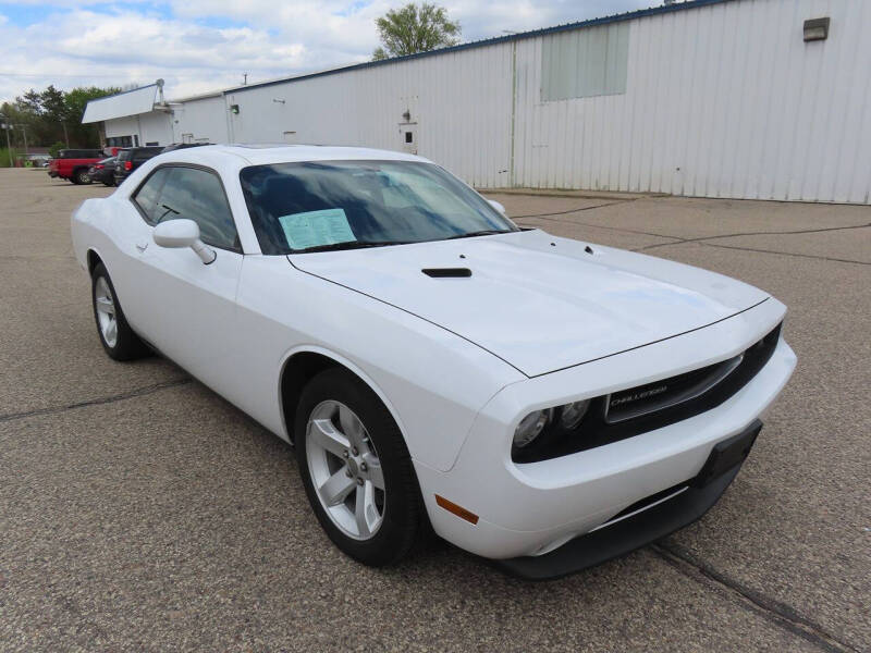 2013 Dodge Challenger SXT Plus