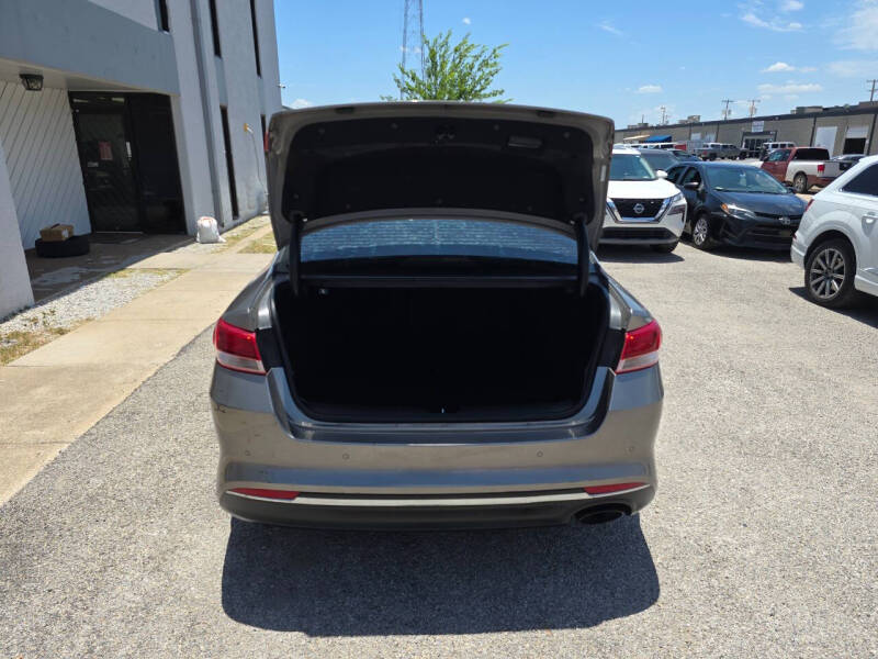 2018 Kia Optima LX