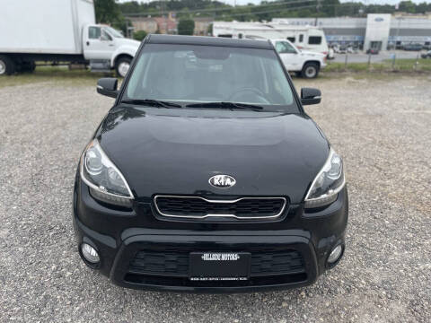 2013 Kia Soul +