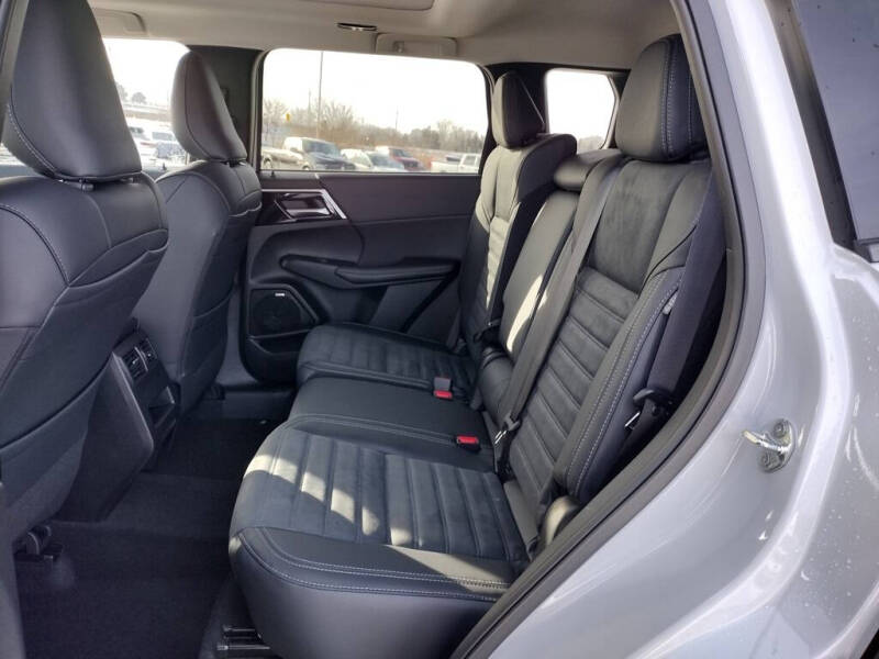 2026 Mitsubishi Outlander Trail Edition