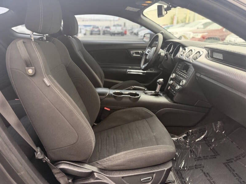 2017 Ford Mustang EcoBoost