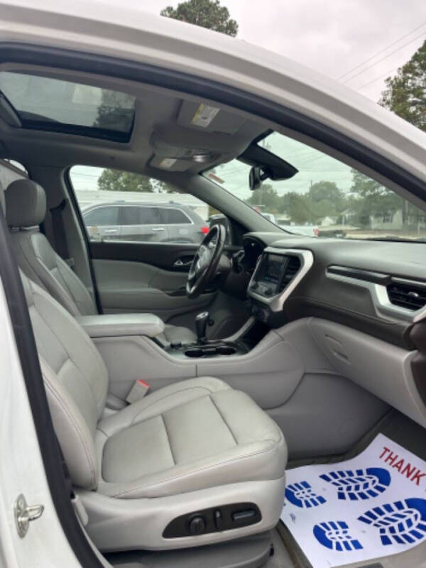 2017 GMC Acadia SLT-2