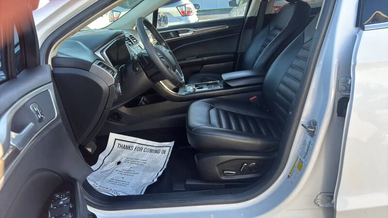 2019 Ford Fusion SEL