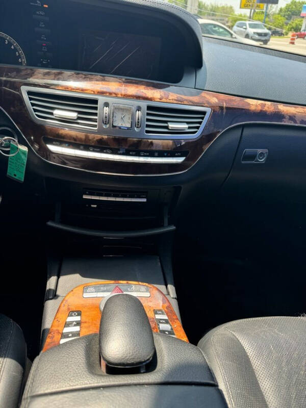 2007 Mercedes-Benz S-Class S 550