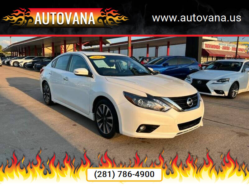 2016 Nissan Altima for sale at AutoVana in Humble TX