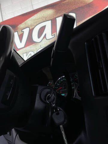 2017 Chevrolet Express LT 3500