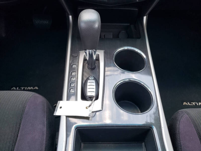 2013 Nissan Altima 3.5 SV