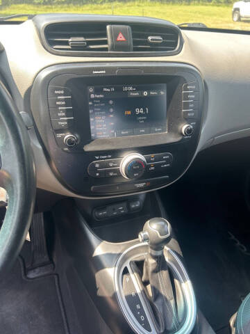 2018 Kia Soul +