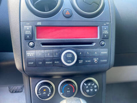 2010 Nissan Rogue S Krom