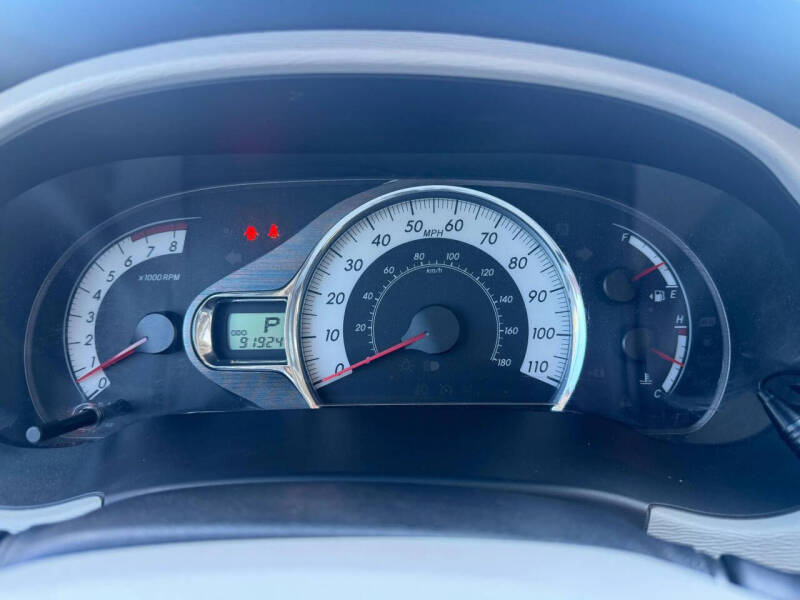 2013 Toyota Sienna SE 8-Passenger