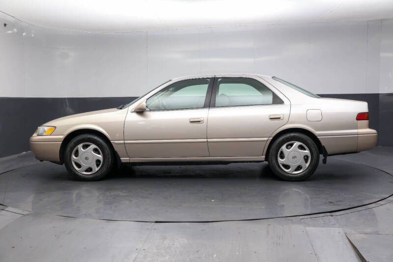 1997 Toyota Camry LE V6