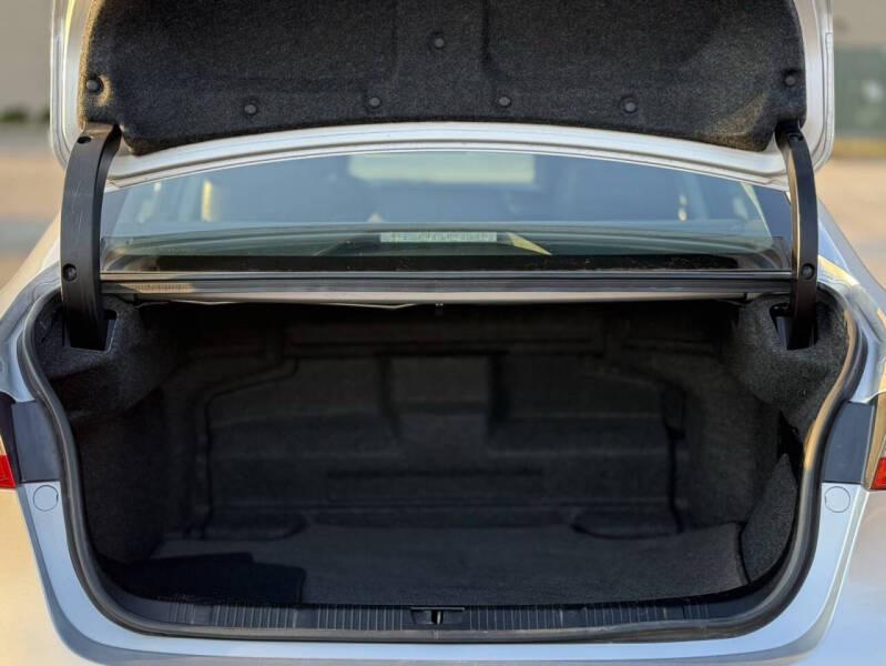 2013 Toyota Avalon Hybrid Limited