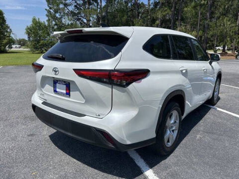 2023 Toyota Highlander L