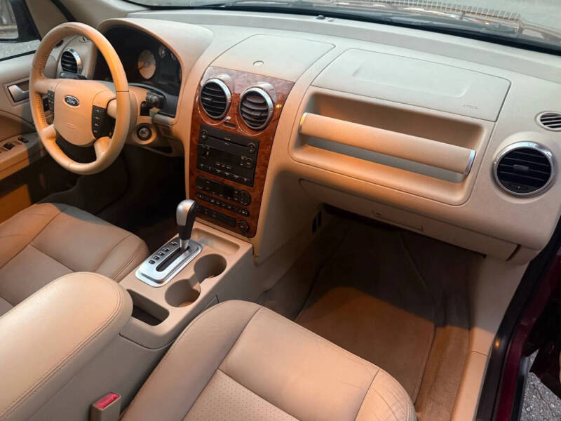 2005 Ford Freestyle Limited