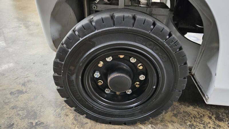 2022 UniCarriers PF50LP