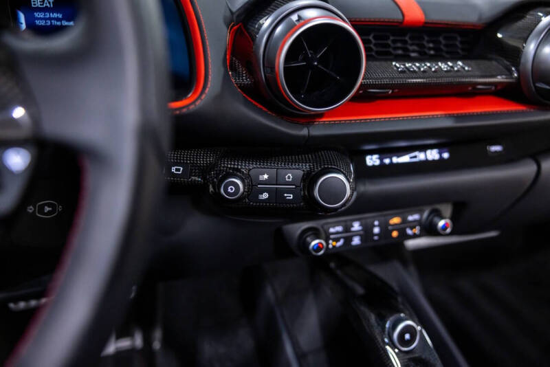 2021 Ferrari 812 GTS
