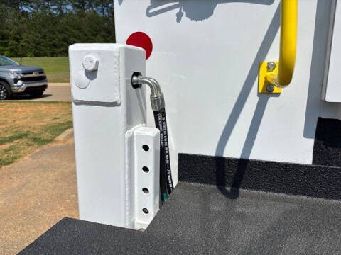 2024 Chevrolet Silverado 5500HD