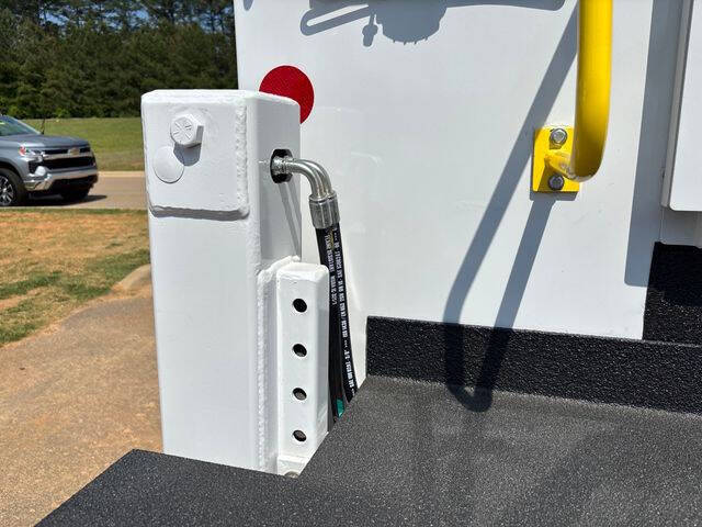 2024 Chevrolet Silverado 5500HD