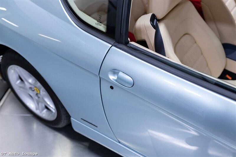 2002 Ferrari 456M 29
