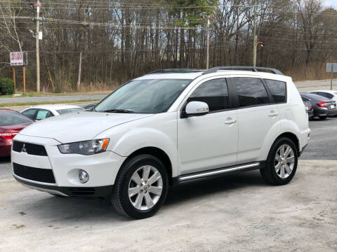 2012 Mitsubishi Outlander for sale at Express Auto Sales in Dalton GA