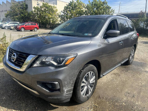 2017 Nissan Pathfinder SV