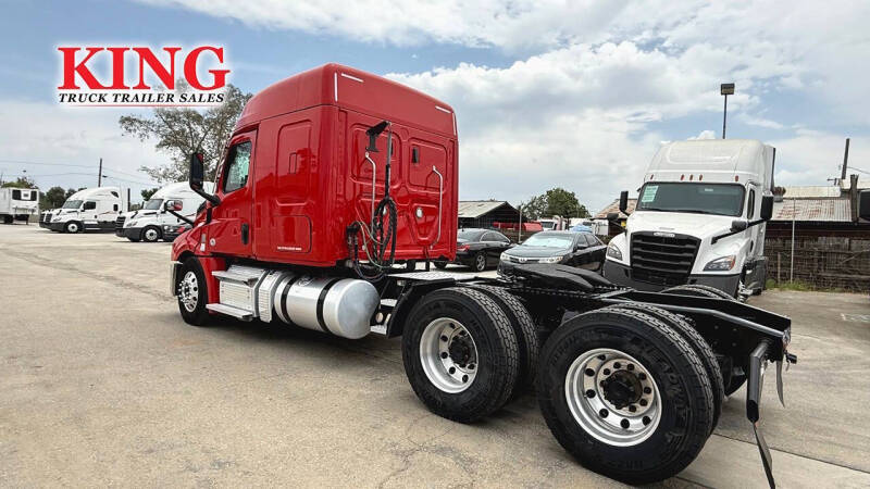 2020 Freightliner Cascadia
