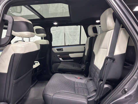 2024 Toyota Sequoia Capstone