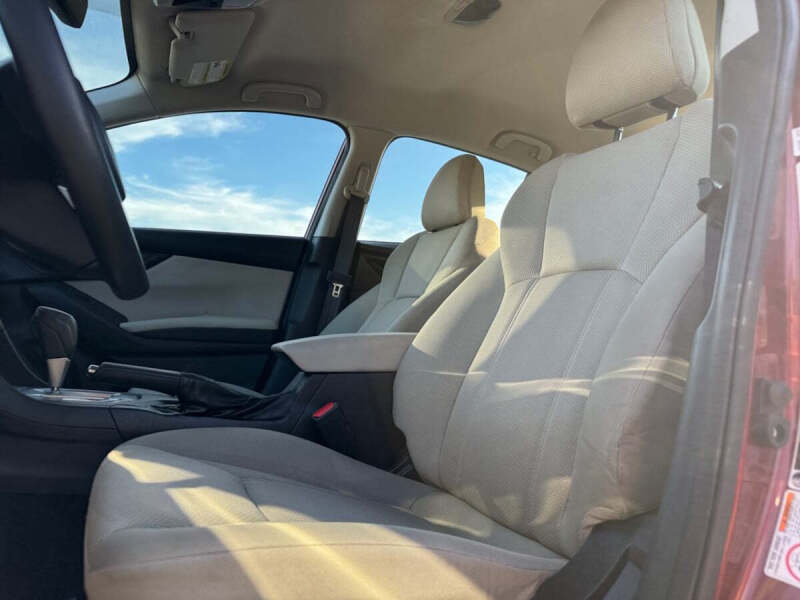 2017 Subaru Impreza 2.0i