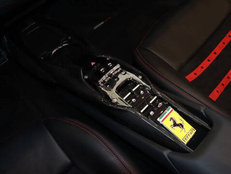 2024 Ferrari 296 GTS