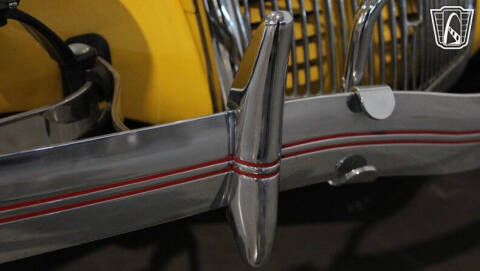 1935 Ford Deluxe