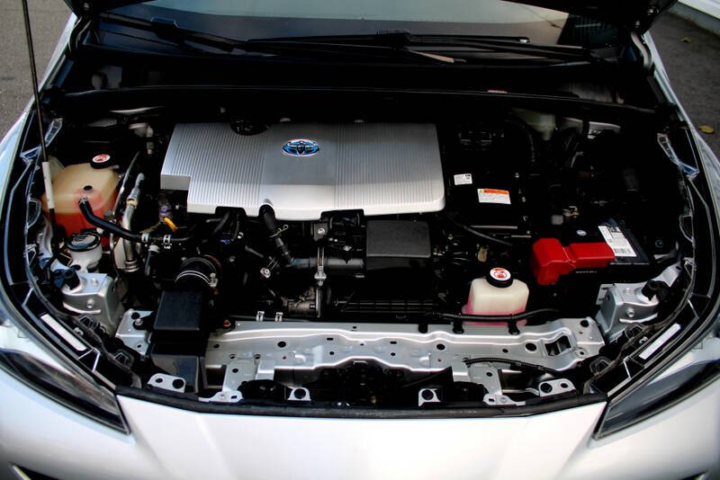 2020 Toyota Prius LE