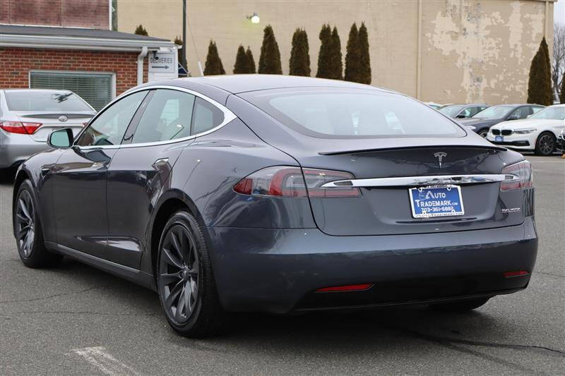 2020 Tesla Model S Performance