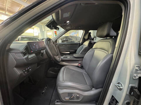 2024 Kia EV9 Light Long Range