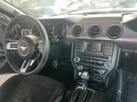 2016 Ford Mustang EcoBoost Premium