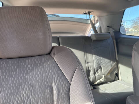 2013 GMC Acadia SLE-2