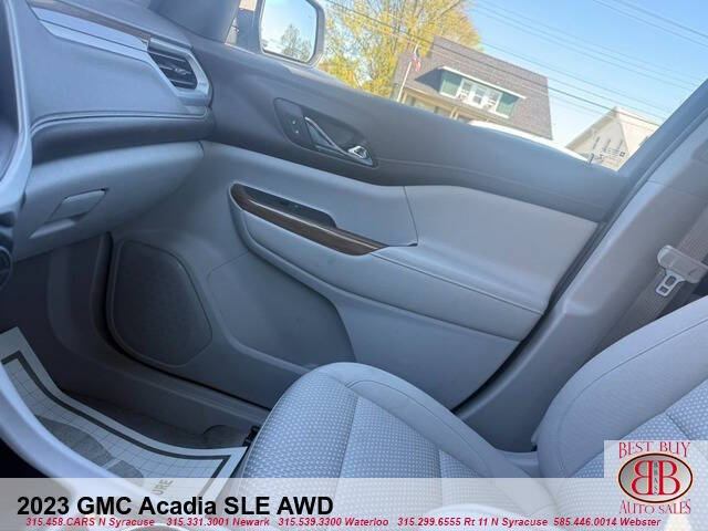 2023 GMC Acadia SLE