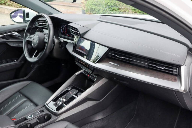 2024 Audi A3 Premium Plus 40 TFSI