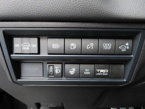 2025 Toyota Sequoia Platinum