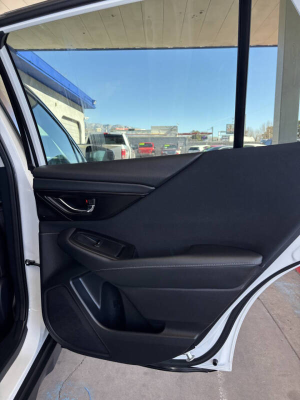 2023 Subaru Outback Premium