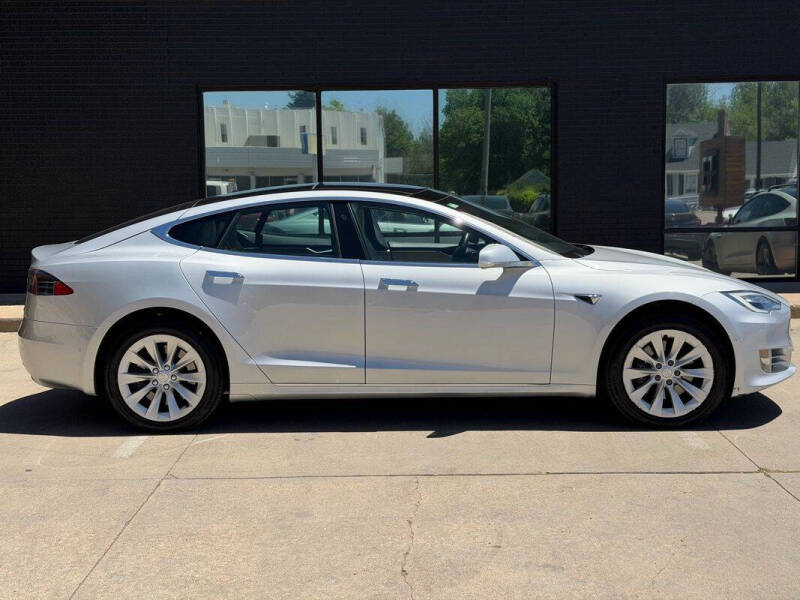 2016 Tesla Model S