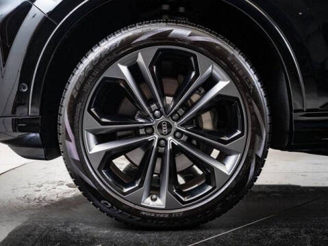 2025 Audi Q7 quattro Premium Plus 55 TFSI