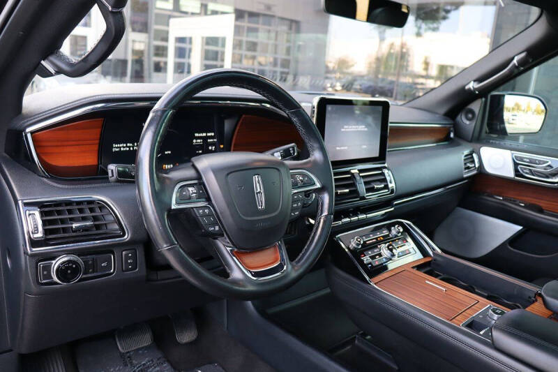 2019 Lincoln Navigator L Reserve